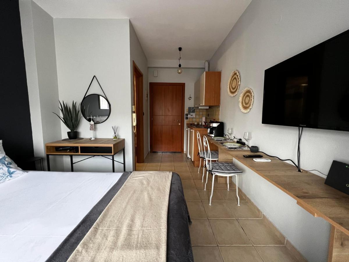 Appartement B6 Coquette à Néa Khilí Extérieur photo