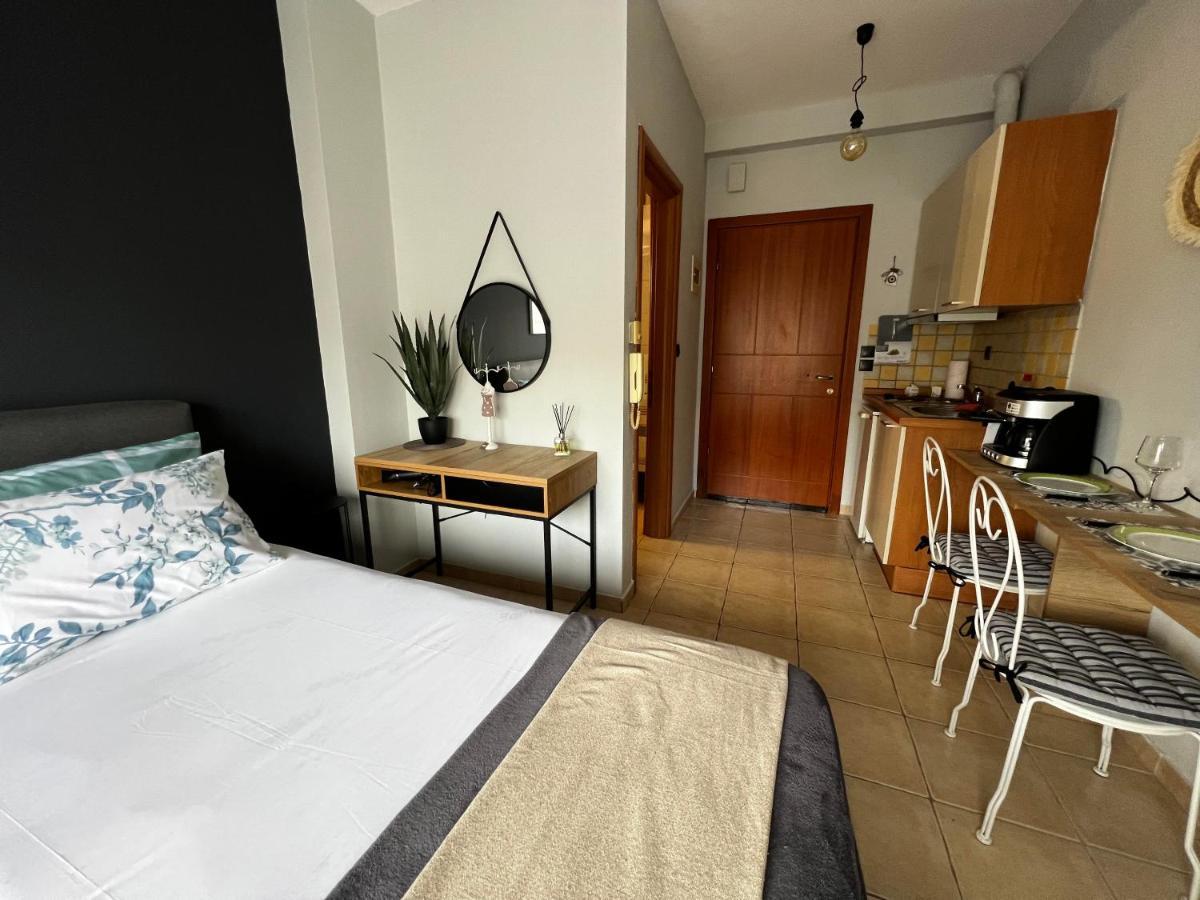 Appartement B6 Coquette à Néa Khilí Extérieur photo